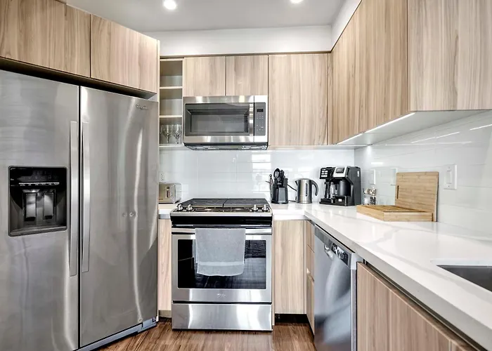 13 Luxury Apartment
